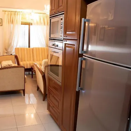 Apartment Luxury Apartment, Near Pinikoudes