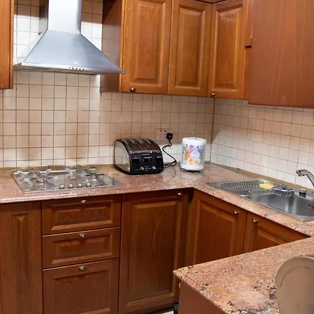 Luxury Apartment, Near Pinikoudes