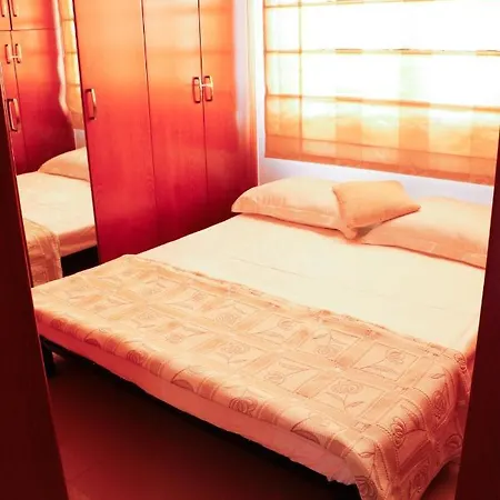 Luxury Apartment, Near Pinikoudes Lejlighed